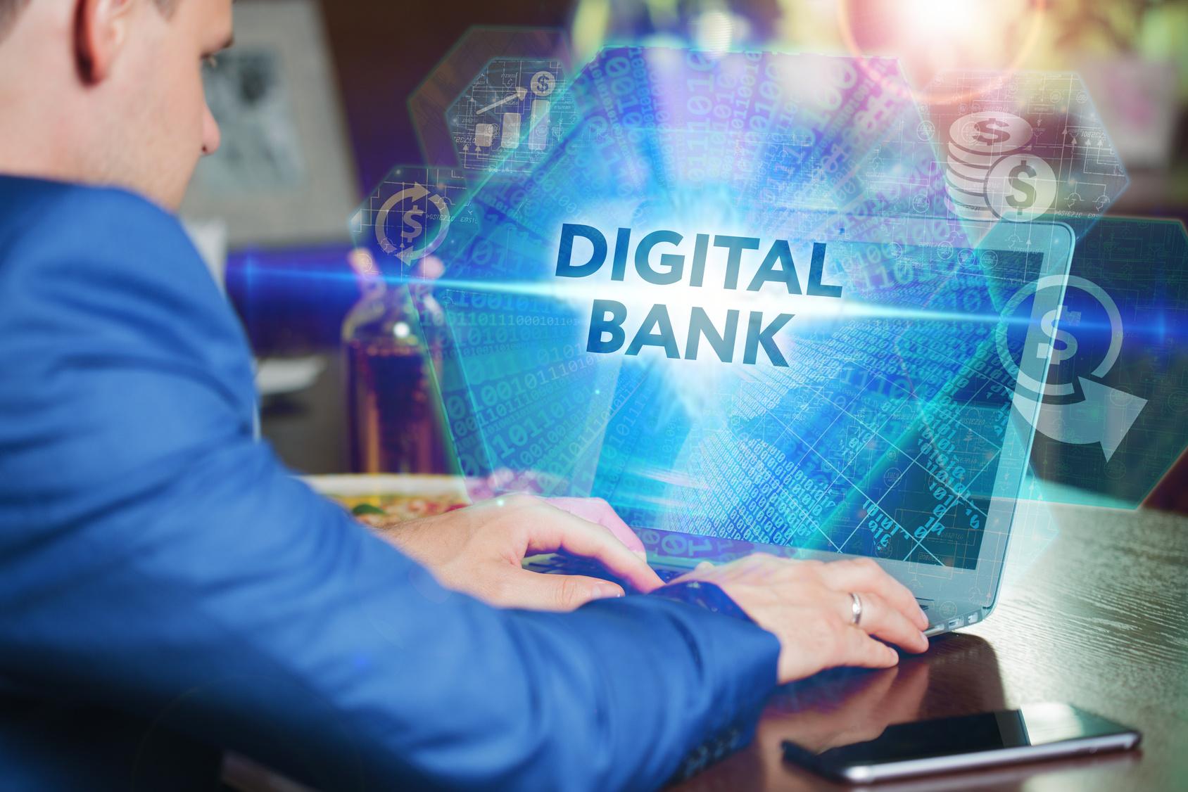 الکساندر لِبِدوف؛سیستم بانکداری دیجیتال راه اندازی میکند